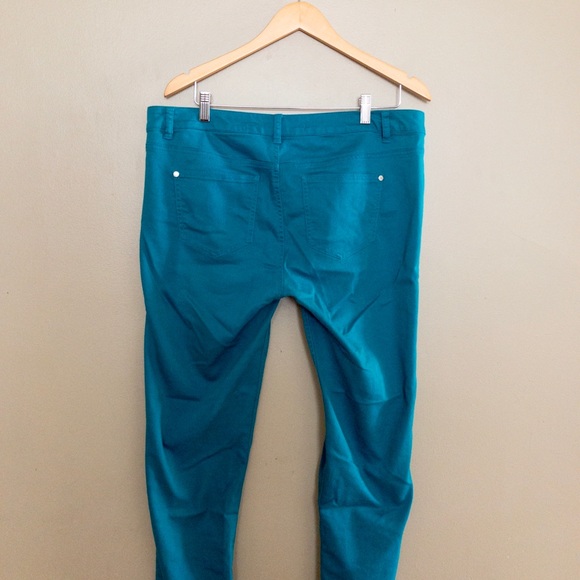 TINSELTOWN NWOT Aqua blue pants - Picture 4 of 4